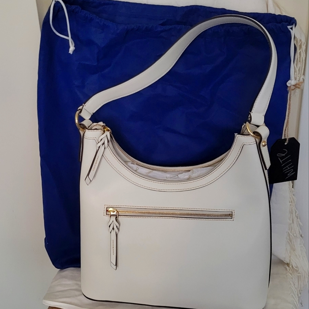 White leather Dooney & Bourke shoulder bag brand new with tags